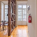 Youropo - Center Ribeira Διαμέρισμα *