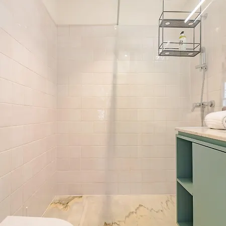 Youropo - Center Ribeira ポルト