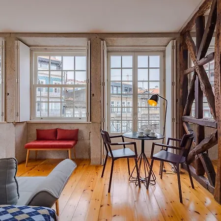 Youropo - Center Ribeira * 波尔图