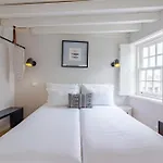 Youropo - Center Ribeira * 波尔图
